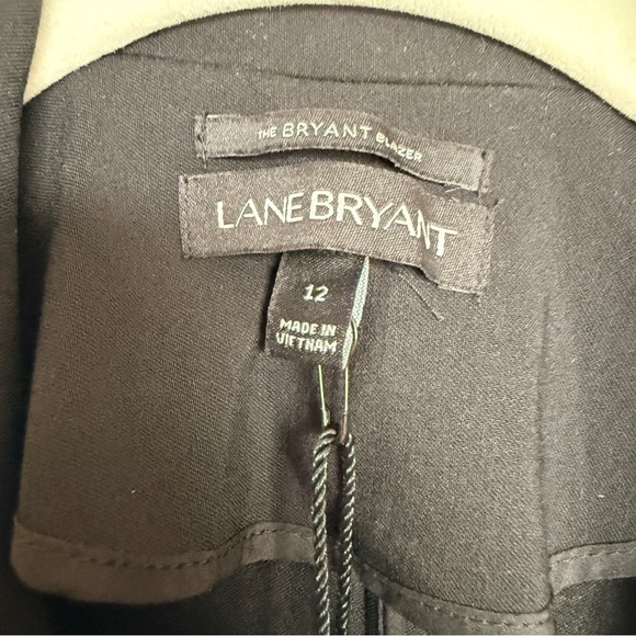 Lane Bryant Black Double Breasted Blazer Jacket with Gold Buttons Size 12 - Picture 2 of 7